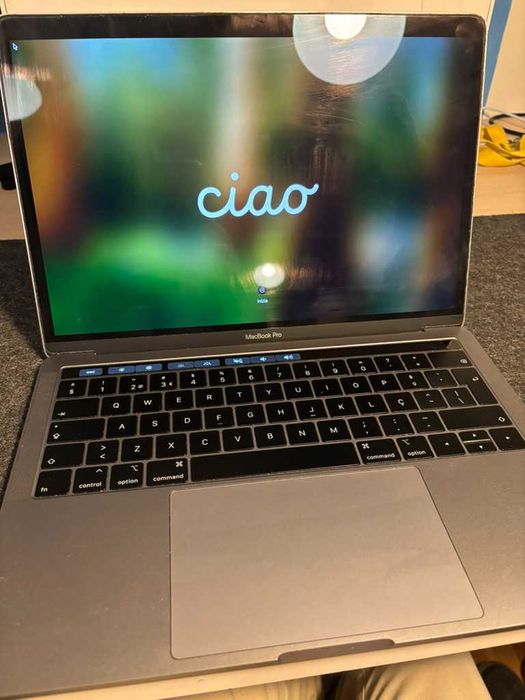 macbook pro 2019