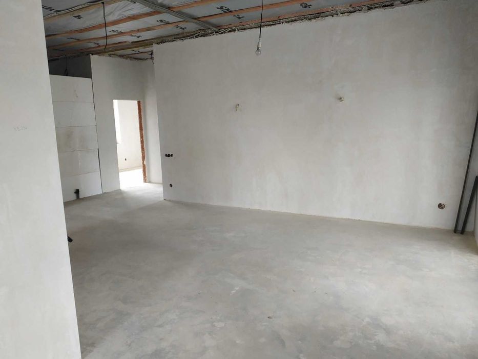 Будинок з максимальним наповненням для ремонту біля Києва!