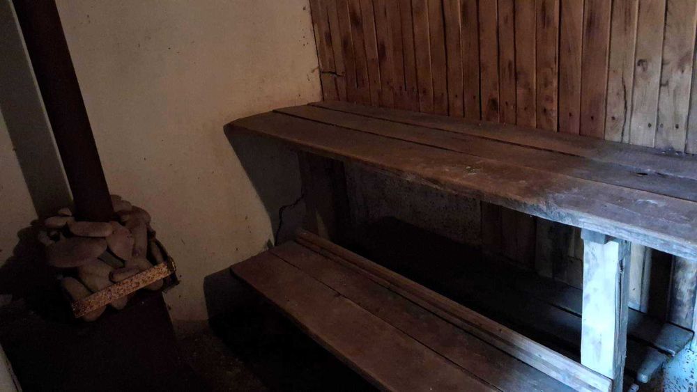 Розкіш Тиші: На Продаж Виставлено Заміський Будинок