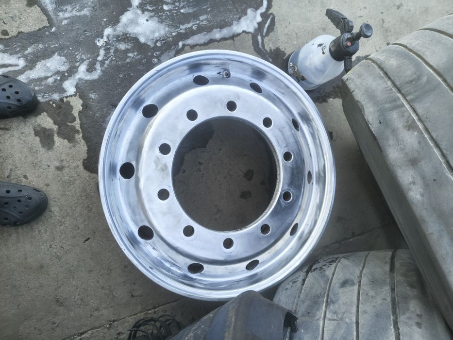 Диски вантажні 11,75/9,00*22,5  Alcoa