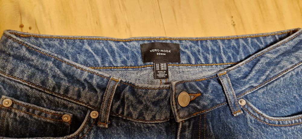 Spodnie jeansowe damskie 28/32