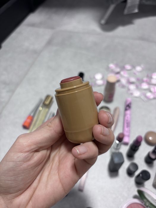 Duży zestaw kosmetyków Rimmel / Max Factor / Wibo / Eveline / L’Oreal