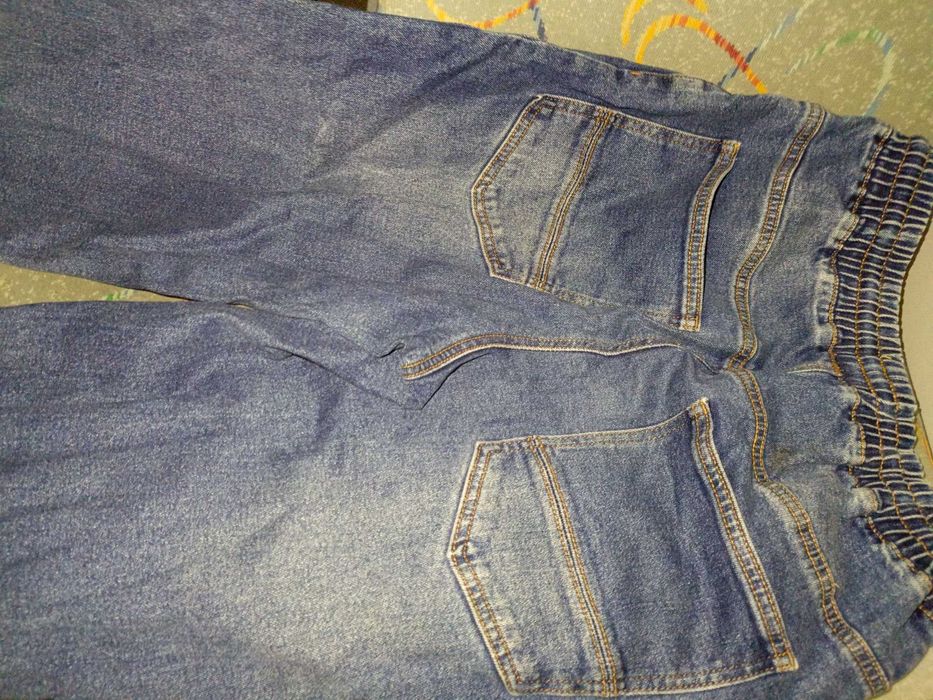 Reserved: niebieskie jeansy 170cm