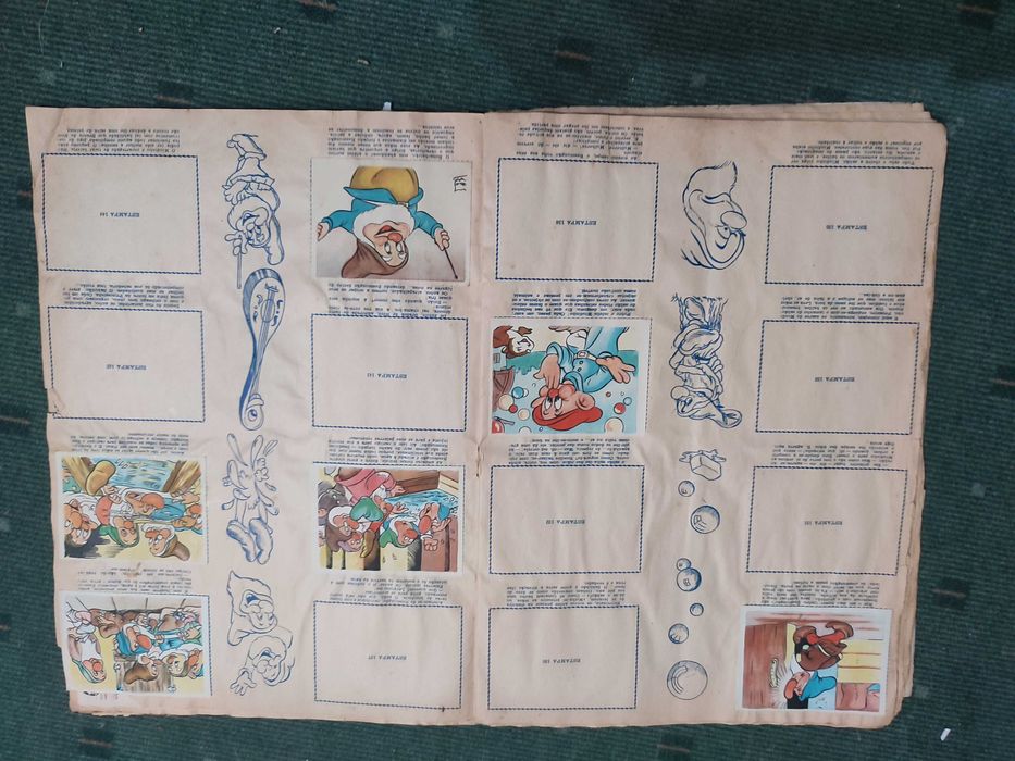 Caderneta de Cromos antiga Branca de Neve e os Sete anões