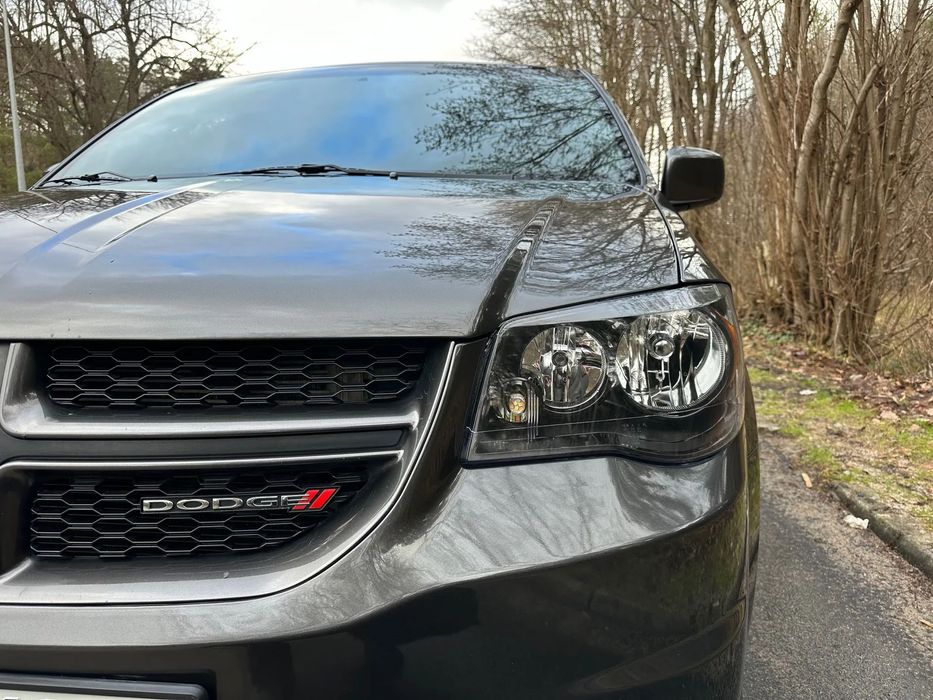 Dodge Grand Caravan Piękny Rodzinny full wersja 3,6be 283KM skóra/alcantara automat 7osób