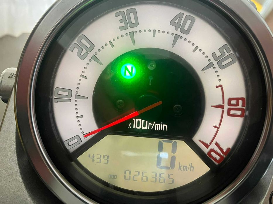 Yamaha MT01 ano 2007 com 27.000 km