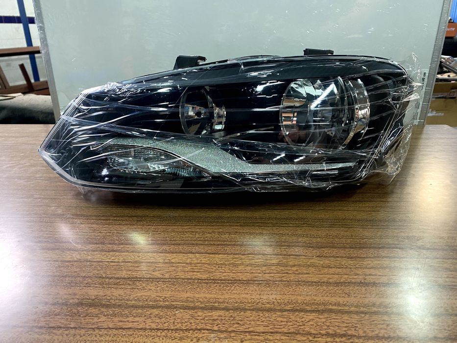 Farol Frt Esquerdo VW Polo NOVO Original