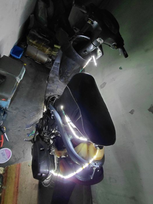 Скутер хонда діо 27.