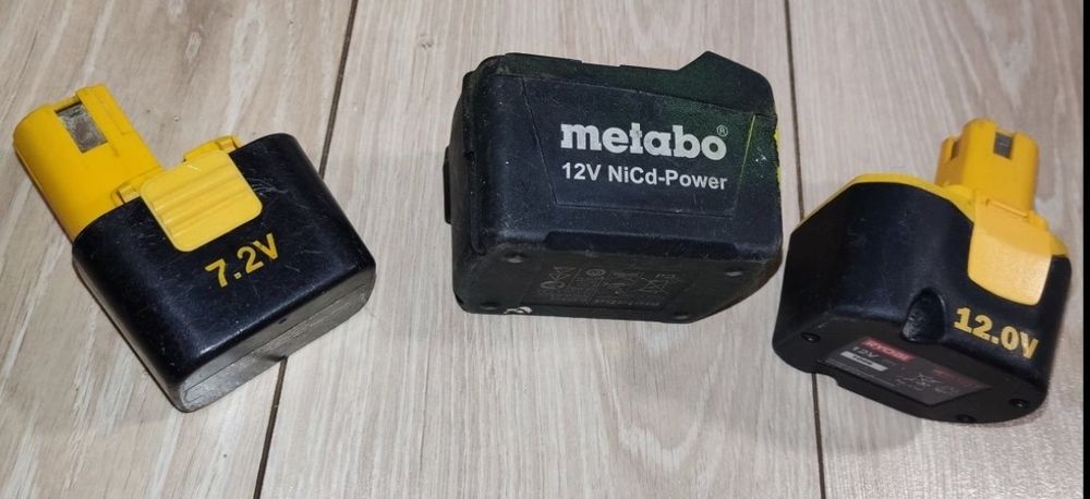 Батареї для електроінструменту