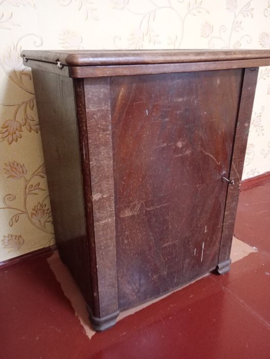 Продам німецьку швейну машинку KÖHLER