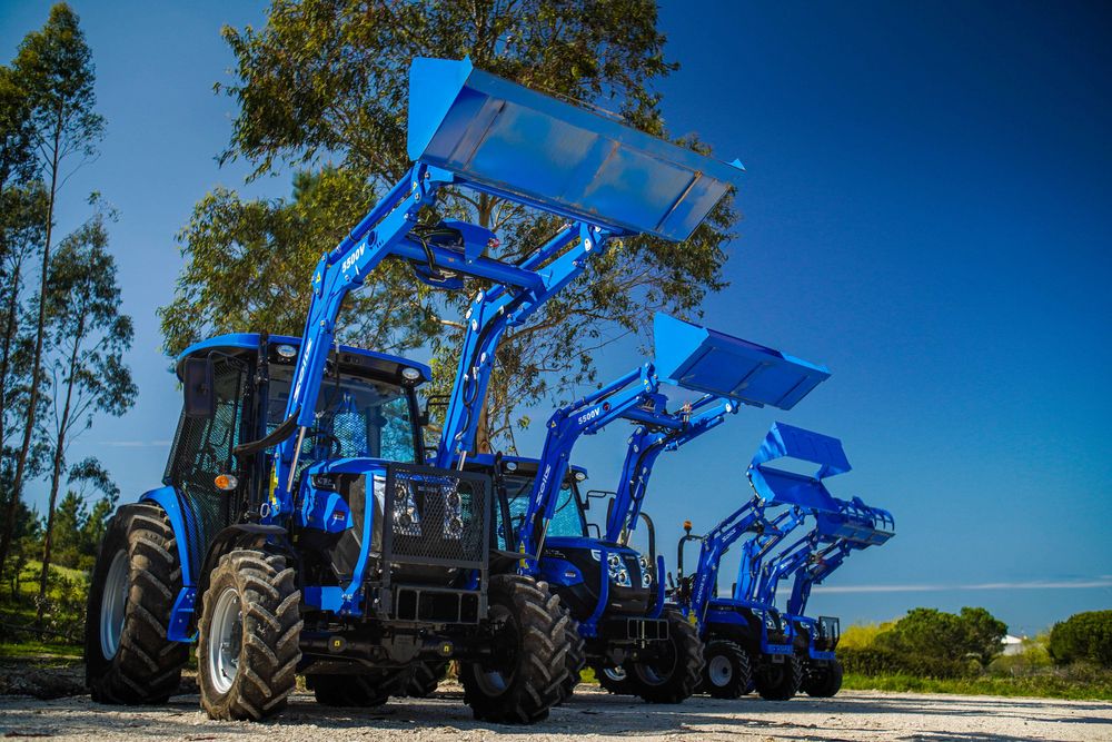 Carregadores Frontais SOLIS (Campanha Entrega S/Custos)