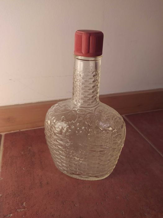 Garrafa decorativa em vidro