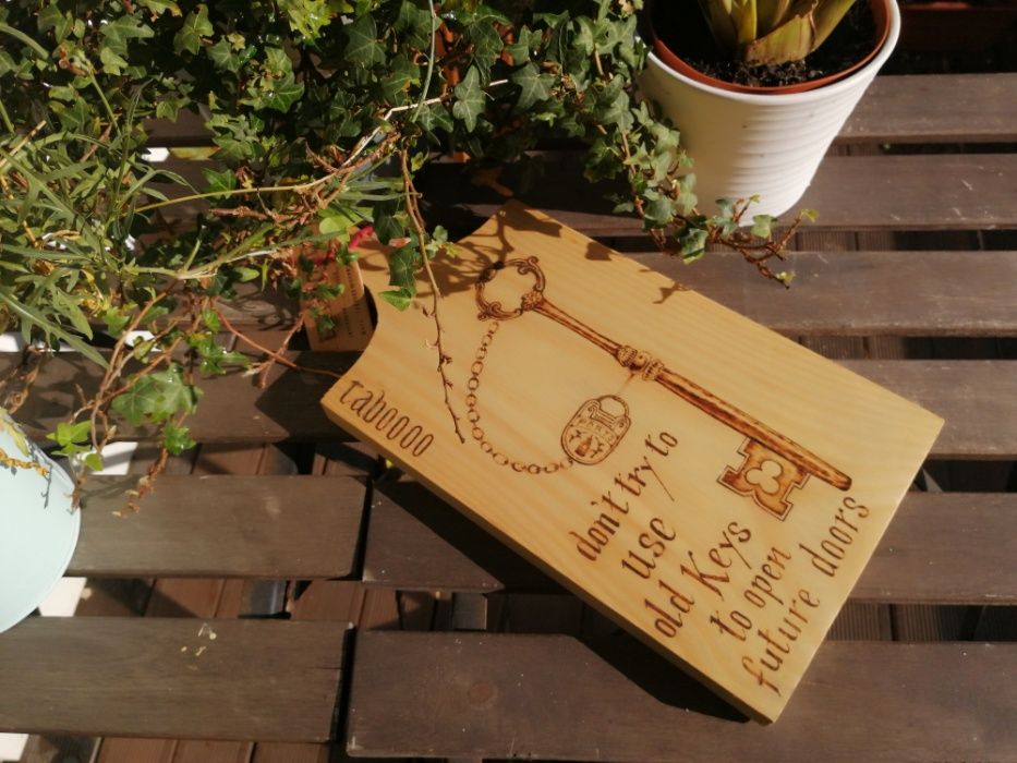 Hand-Pyrographed Kitchen Cutting Board64729600941825123
