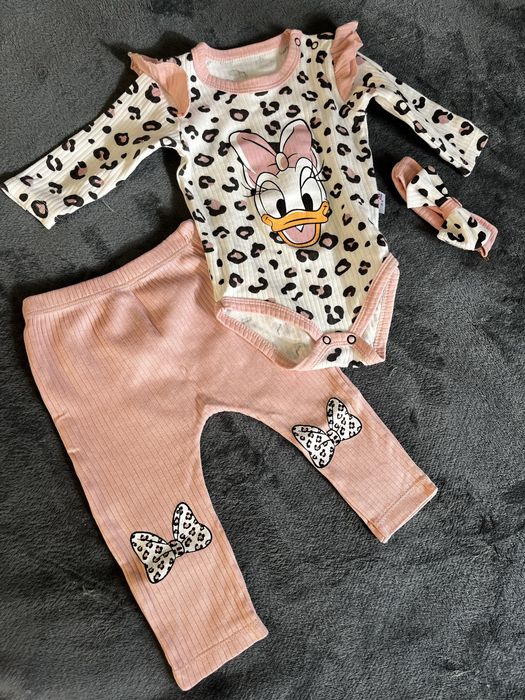 Костюм на дівчинку , 9 місяців , 74 см