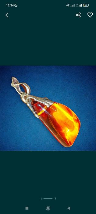 Wisiorek bursztyn PRL