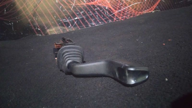 Manete Limpa Vidros Opel Corsa B (S93)