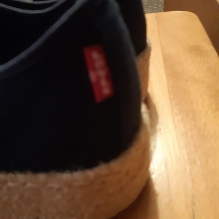 Trampki levis rozmiar 40