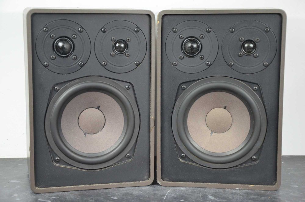 CANTON FONUM 30 Kolumny Trójdrożne Kolumny Stereo.