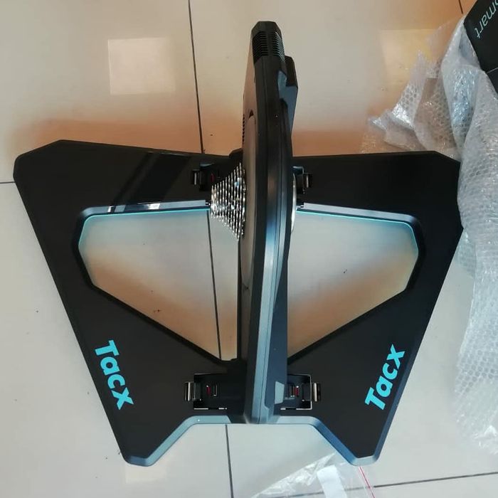 tacx neo 2t - Хобби, отдых и спорт - OLX.ua