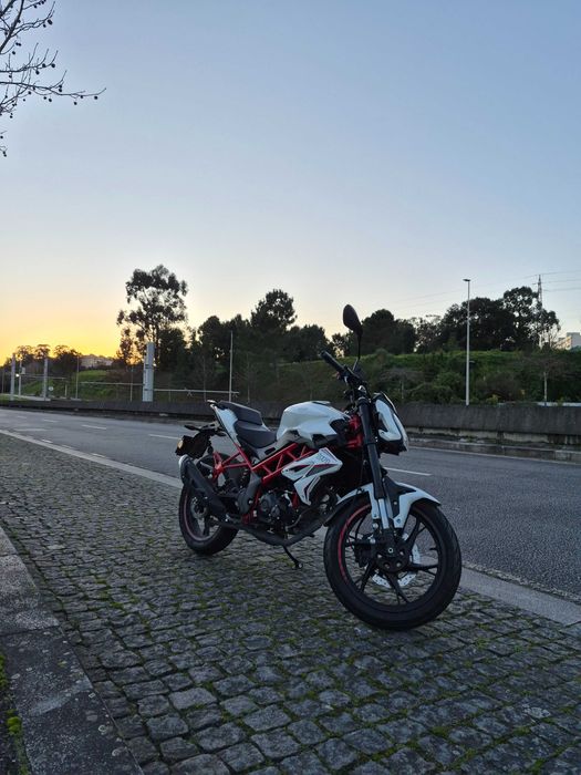 VENDO Benelli BN 125 /  6000 km