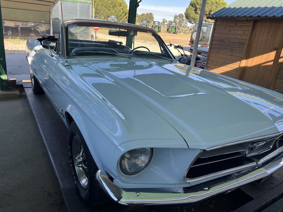 Ford. Mustang 1967