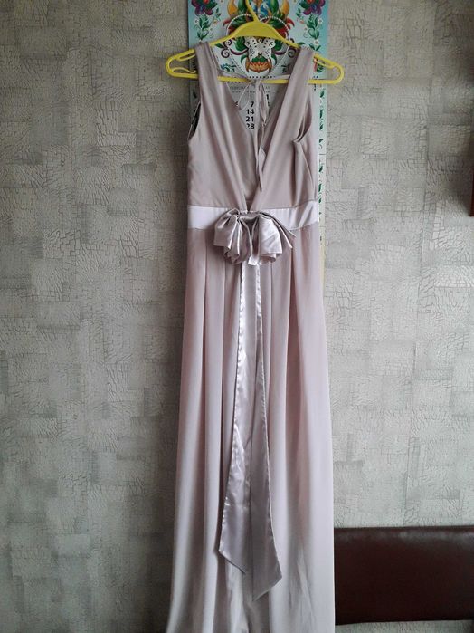 Довга вечірня сукня,плаття на випускний 8 розмір.