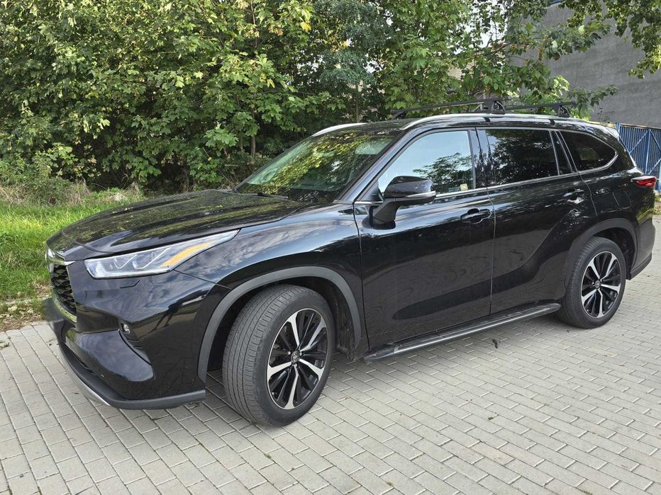 Toyota Highlander 2,5 Hybryda 7 osobowa 4x4 IAWD Executive