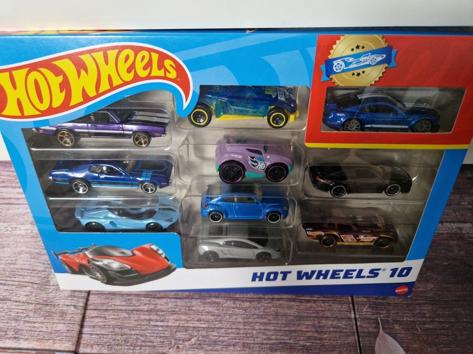 Resoraki hot wheels 10 szt