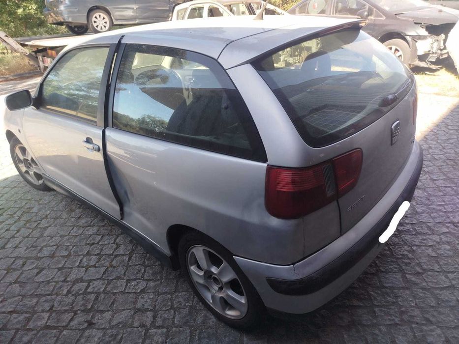 Para peças Seat Ibiza 1.4I 16V ano 2002