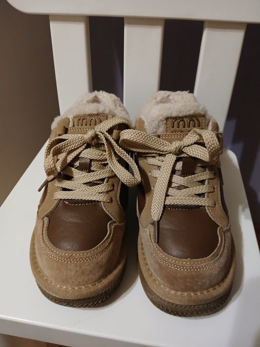 Дитячі теплі кросівки-угги