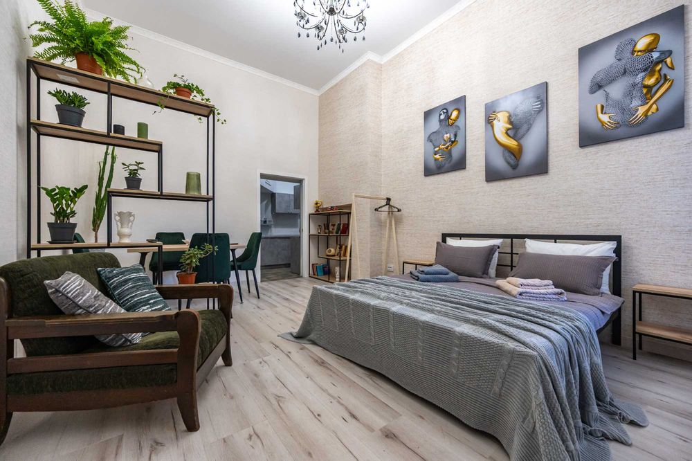 Дім з двориком, центр, море 6014