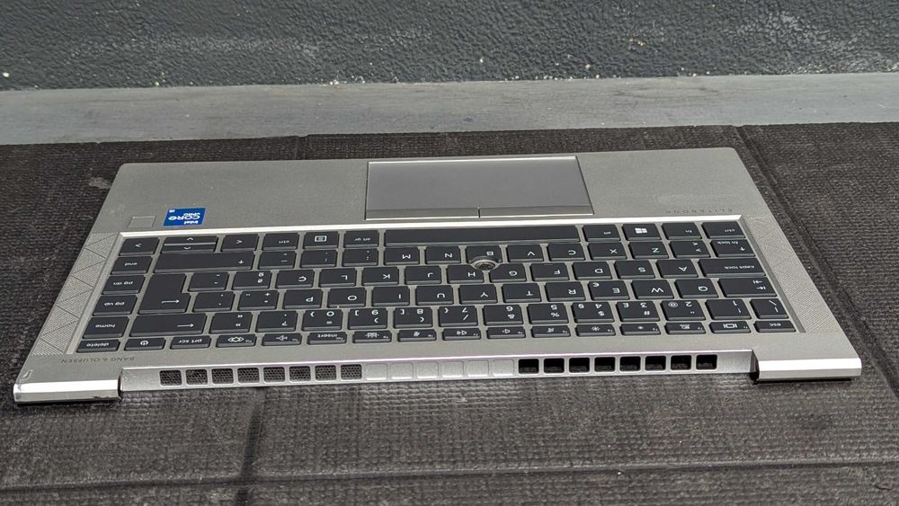 Palmrest (carcaça e teclado) para HP EliteBook 840 G7 e G8