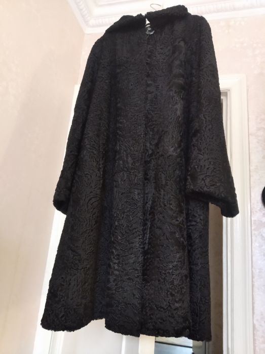 НОВАЯ luxury шуба+ манто из каракульчи(L-XL)дизайнер М. Волосовская.