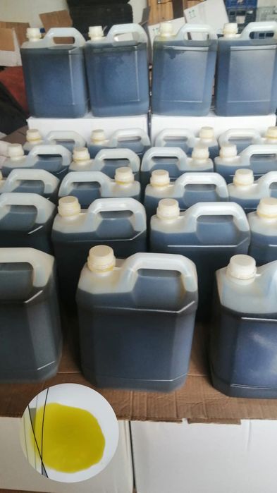 AZEITE NOVO. De boa qualidade pode e deve provar se não gostar não com