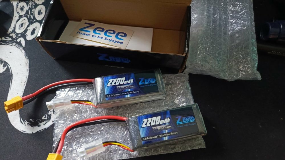 Літій полімерний аккумулятор LiPo Zee  2200 mAh 50c 7,4 v