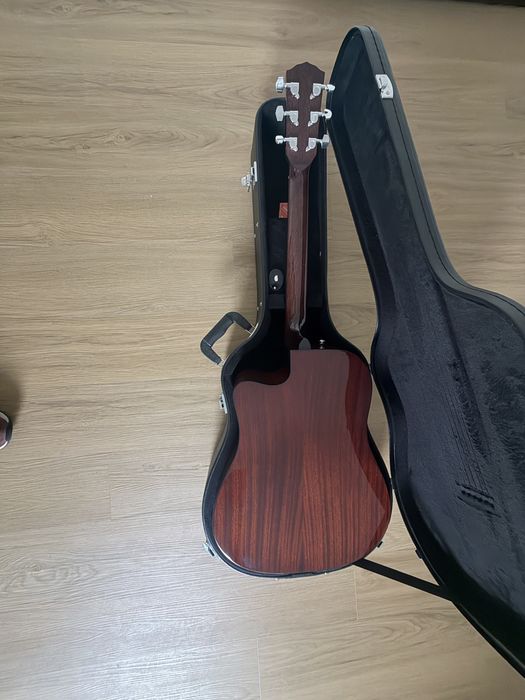 Guitarra Fender