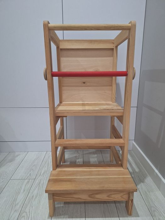 Helper kitchen z tablicą kredową