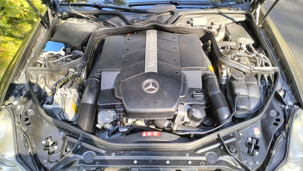 Mercedes-Benz CLS 500, 5.0 m113