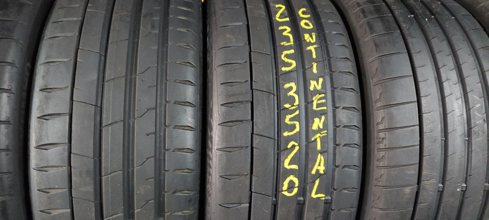 Pneus 235/35/20 semi novos
