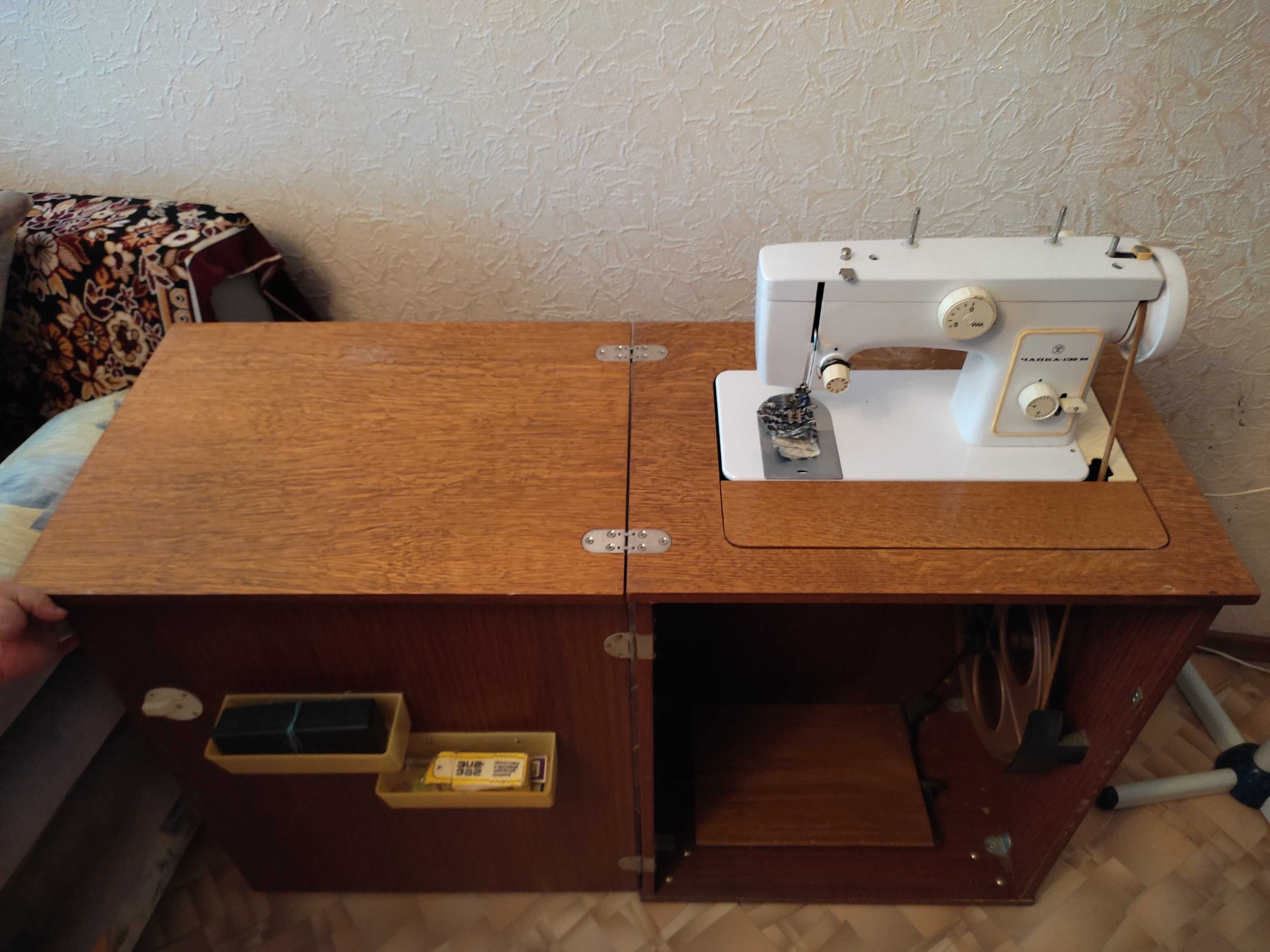 Продам швейну машину Чайка 132 М: 500 грн. - Швейні машини та оверлоки ...