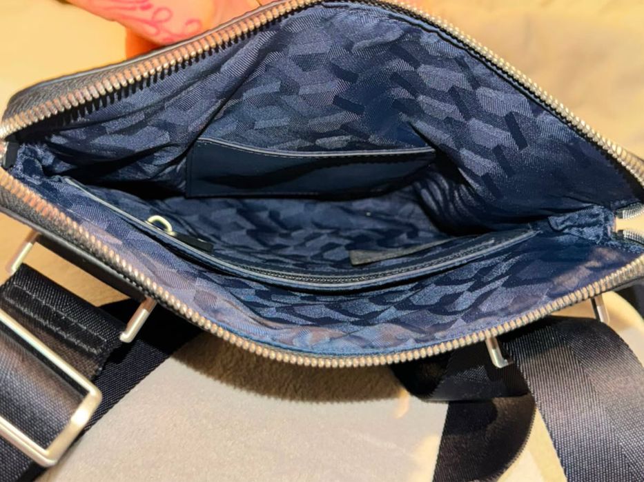 Bolsa lacoste como nova