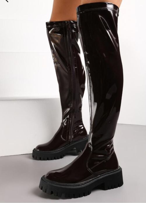 Ботфорти нові лаковані