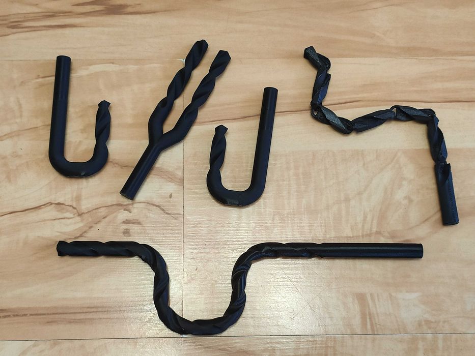 Сувенирный, подарочный набор сверл, 5 сверл и 1 бита