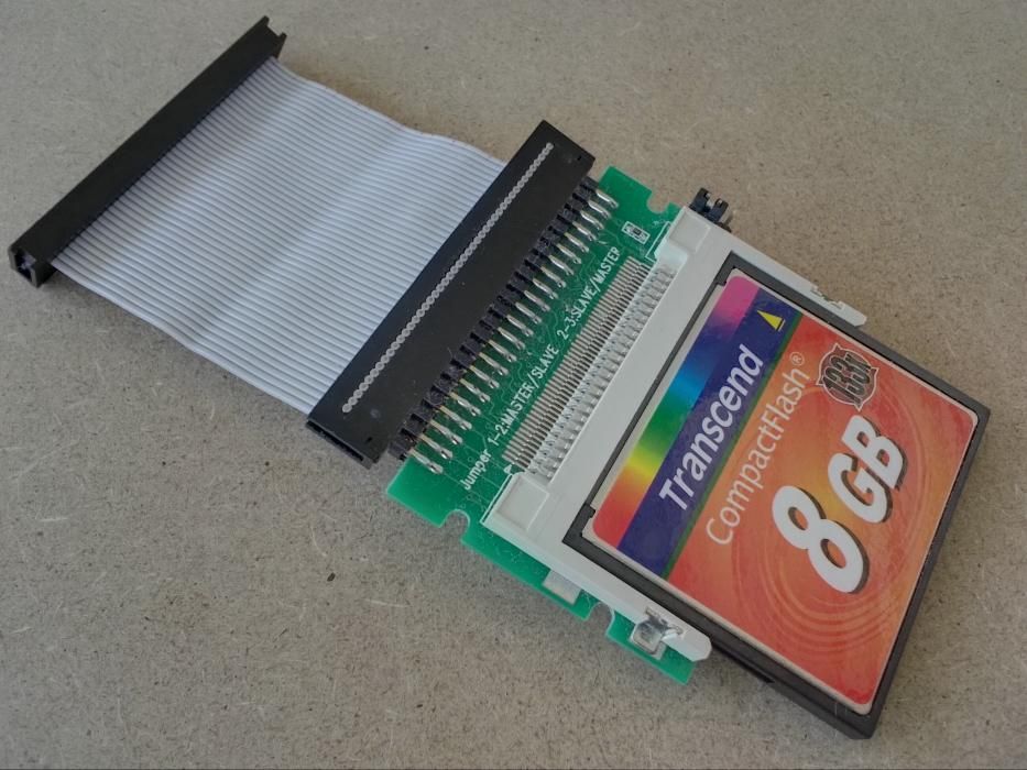 Adaptador CF para Commodore Amiga 600 e 120064861395336322122