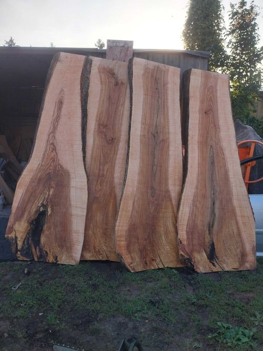 Tarcica deska monolit jesion żywica drewno loft stolik foszt orzech