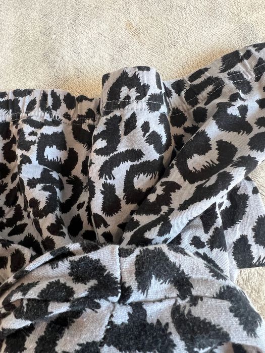 Legginsy / getry / spodnie w panterkę