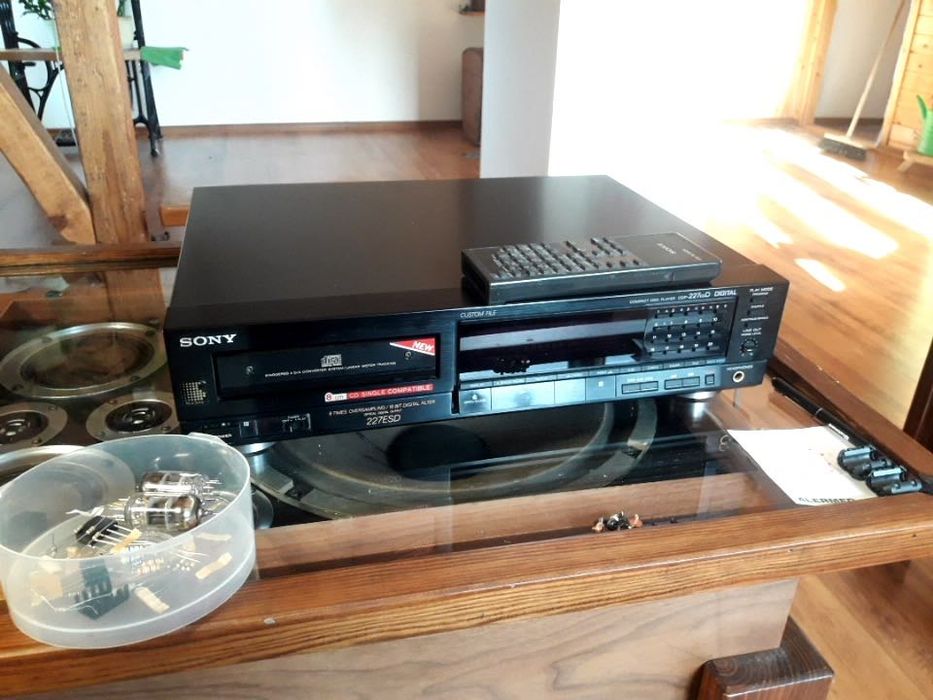 CD Sony CDP227 ESD Lampowy