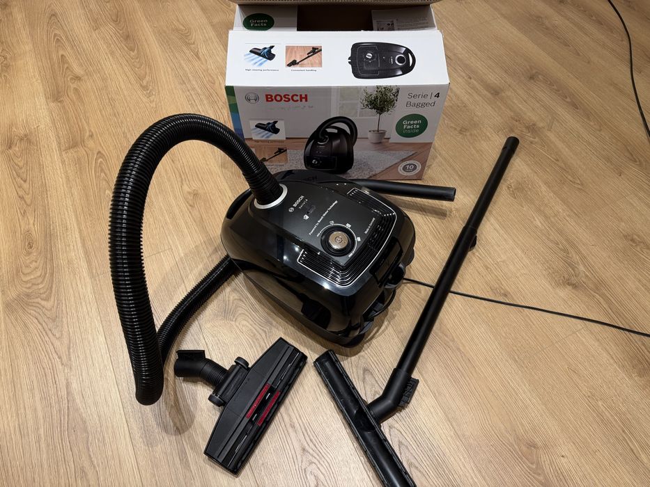 Aspirador Bosch Serie 4 (Garantia 3 anos)