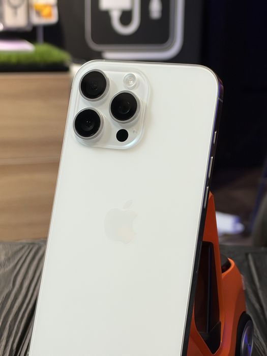 iPhone 16 Pro Max 256 Білий