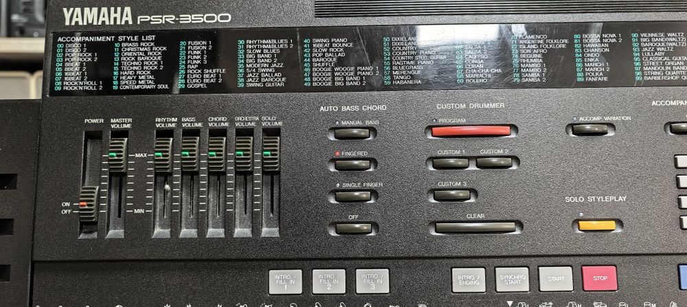 Синтезатор Yamaha PSR-3500